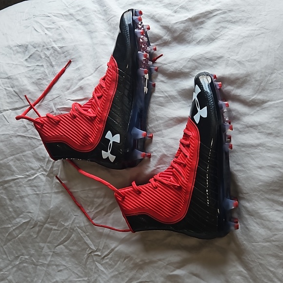 Under Armour Highlight 9 Cleats Rugby Soccer Football EUC - Picture 4 of 11